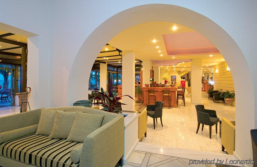 Margarita Beach Hotel Agia Marina  Bagian luar foto
